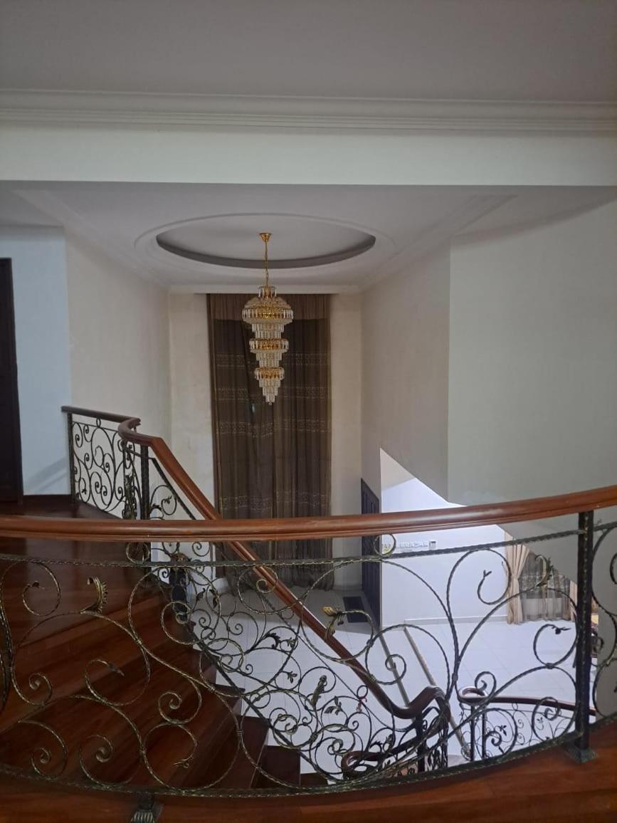 Villa Shamir Sepang Exterior photo